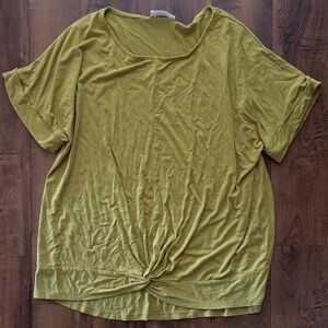 Zenana Outfitters Short Sleeve Top in Mustard